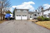 81 Crown Crescent - Photo 1