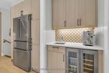 669 Newlove Street - Photo 18