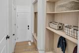 669 Newlove Street - Photo 27