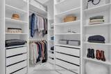 669 Newlove Street - Photo 31