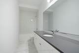 602 Newlove Street - Photo 27