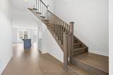 602 Newlove Street - Photo 7