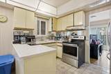 691 York Hill Boulevard - Photo 10
