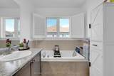 128 Wagner Crescent - Photo 5