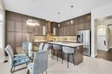 8 King Boulevard - Photo 2