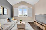 8 King Boulevard - Photo 19