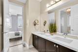 8 King Boulevard - Photo 32
