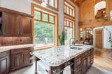 636 Harbour Street - Photo 12