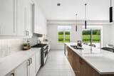 29 Marigold Boulevard - Photo 15