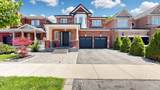 15 Eva Grove Court - Photo 1