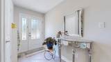 158 Holm Crescent - Photo 10