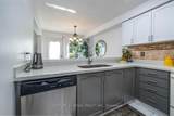 43 Waterton Crescent - Photo 10