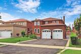 131 Dunstan Crescent - Photo 1