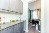 80 Berkely Street - Photo 10