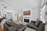 465 Parkview Court - Photo 13