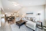 61 Ivy Crescent - Photo 22