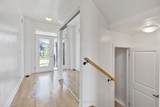 28 Union Boulevard - Photo 9