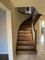 105 Chieftain Crescent - Photo 4