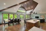 307 Queen Street - Photo 10