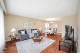 523 Silver Creek Boulevard - Photo 3