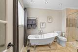 12 Russell Street - Photo 23