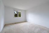 172 Burnhamthorpe Road - Photo 39