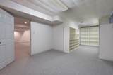 172 Burnhamthorpe Road - Photo 49