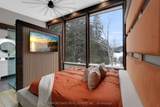 2084 Grand Boulevard - Photo 17