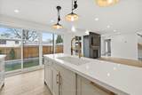 2212 Urwin Crescent - Photo 14