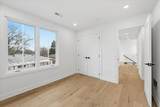 2212 Urwin Crescent - Photo 34