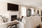 1049 Greaves Avenue - Photo 9