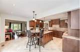 500 Blenheim Crescent - Photo 11