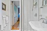 1373 Queen Victoria Avenue - Photo 16