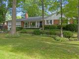 1373 Queen Victoria Avenue - Photo 3