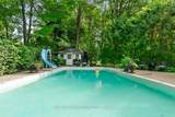 1373 Queen Victoria Avenue - Photo 40