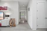 1527 Glenhill Crescent - Photo 17