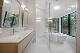 160 Allan Street - Photo 19