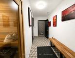 662 Byngmount Avenue - Photo 31