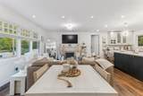 89 Holyrood Avenue - Photo 10