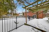1719 Valentine Gardens - Photo 39