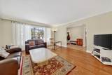 1719 Valentine Gardens - Photo 9