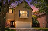 140 Romain Crescent - Photo 3