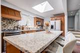 5 Hallow Crescent - Photo 4