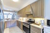 3202 Epworth Crescent - Photo 5
