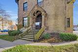 533 Queens Avenue - Photo 1