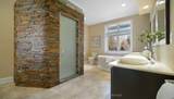 1659 Hamilton Road - Photo 32
