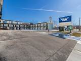 5958 Fallsview Boulevard - Photo 2