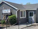 1302 Swan Street - Photo 33