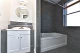 870 Queens Avenue - Photo 19