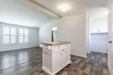 9 Hickory Hollow - Photo 11